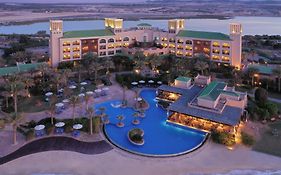 Anantara Desert Islands Resort & Spa